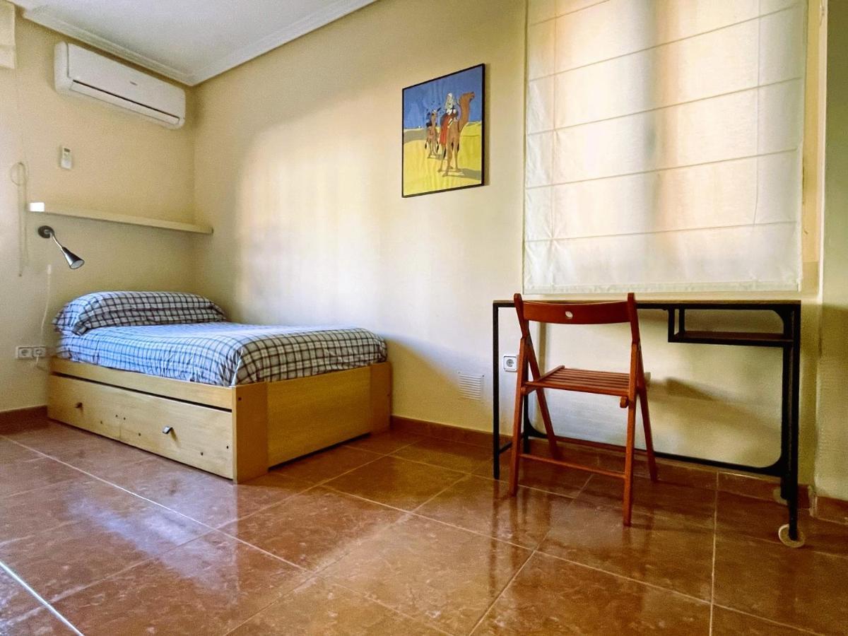 Antequera3 Apartment Zaragoza Bagian luar foto
